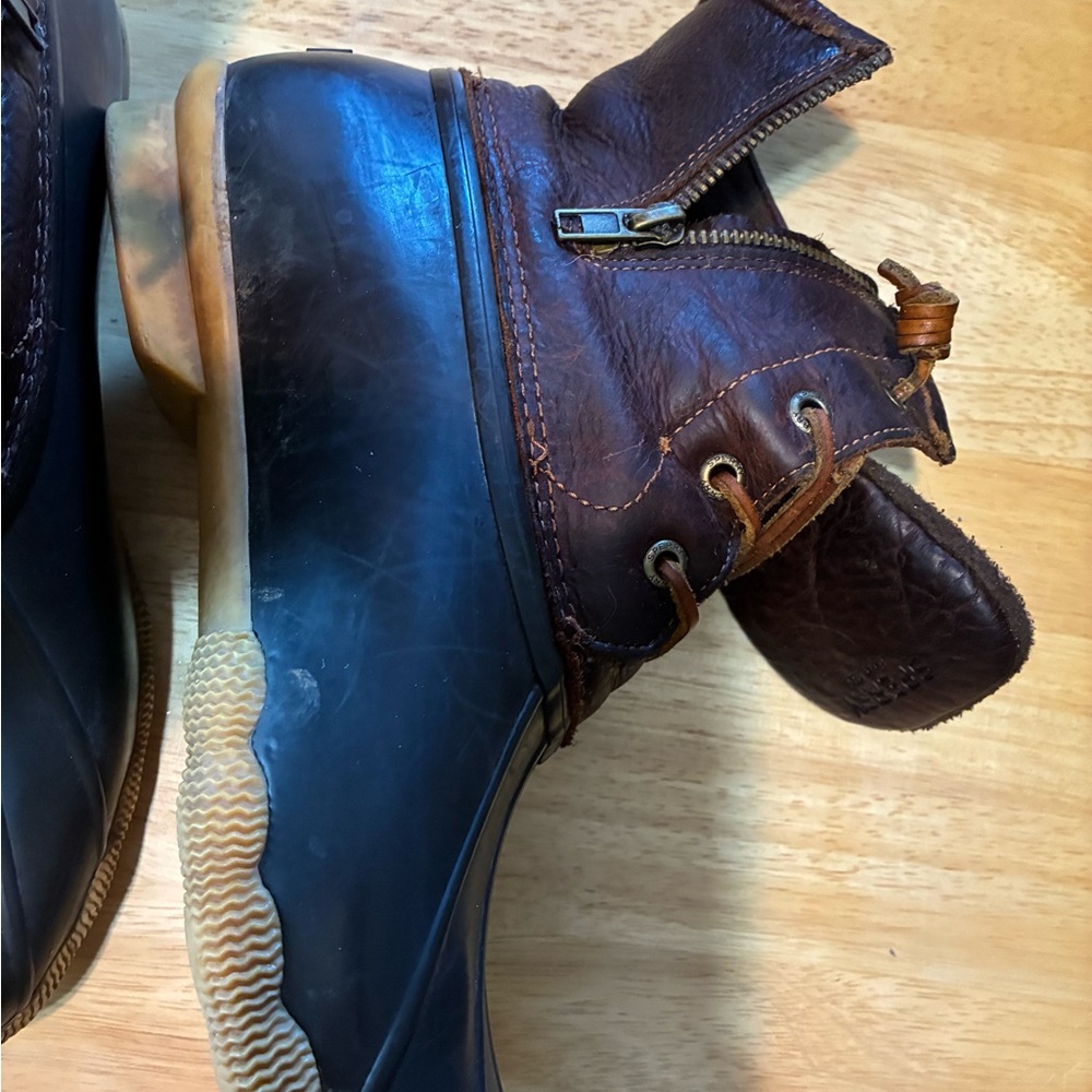 Ladies Sperry Brown Leather Water resistant Boots-10 - Picture 2 of 7